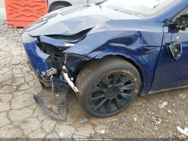 Продажа на аукционе авто 2021 Tesla Model Y Long Range Dual Motor All-wheel Drive, vin: 5YJYGDEE1MF209300, номер лота: 45316404