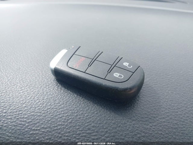 2020 Dodge Journey Se Value მანქანა იყიდება აუქციონზე, vin: 3C4PDCAB4LT274331, აუქციონის ნომერი: 45316408