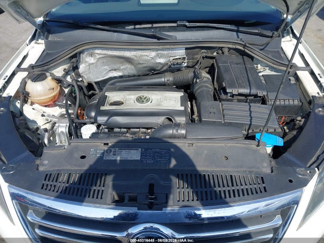 45316448 :رقم المزاد ، WVGAV7AX0BW505462 vin ، 2011 Volkswagen Tiguan Sel مزاد بيع