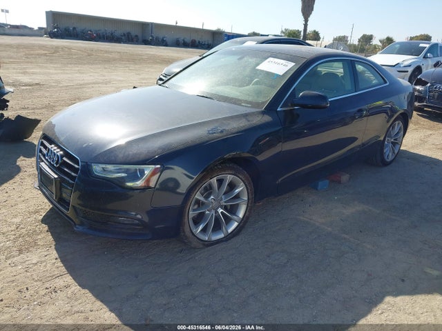 Продажа на аукционе авто 2013 Audi A5 2.0t Premium, vin: WAULFAFR8DA001823, номер лота: 45316546