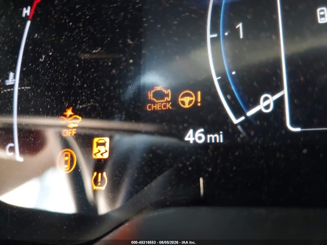 5YFB4MDE1TP462782 Toyota COROLLA LE