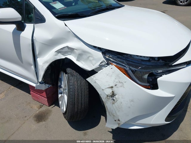 5YFB4MDE1TP462782 Toyota COROLLA LE