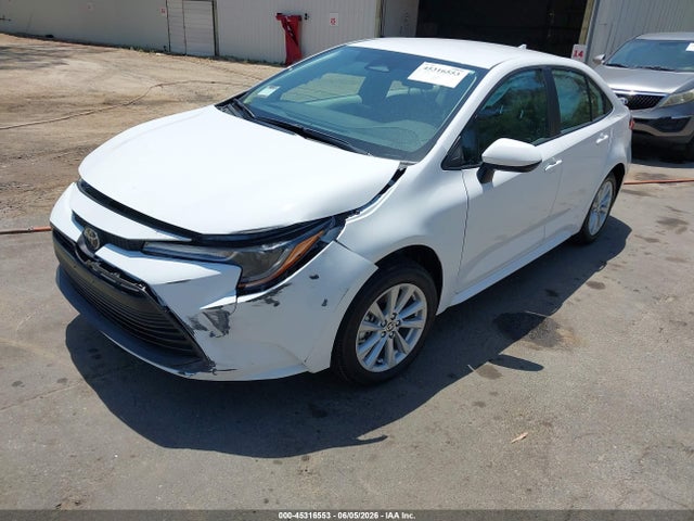 5YFB4MDE1TP462782 Toyota COROLLA LE