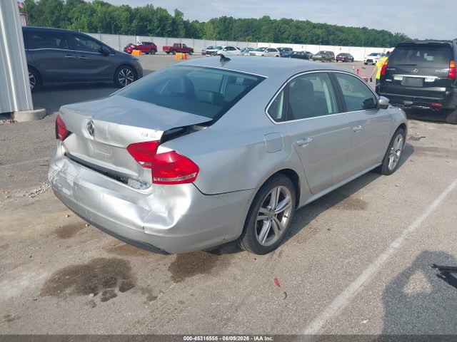 Продаж на аукціоні авто 2014 Volkswagen Passat 1.8t Se, vin: 1VWBT7A36EC040376, номер лоту: 45316555