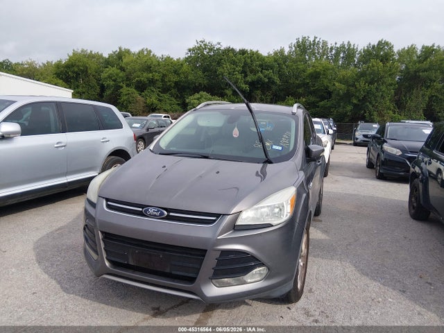 1FMCU0JX6EUA92420 Ford Escape Titanium