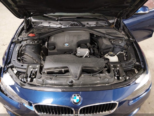 Продаж на аукціоні авто 2016 Bmw 320i Xdrive, vin: WBA8E5G57GNT94982, номер лоту: 45316585