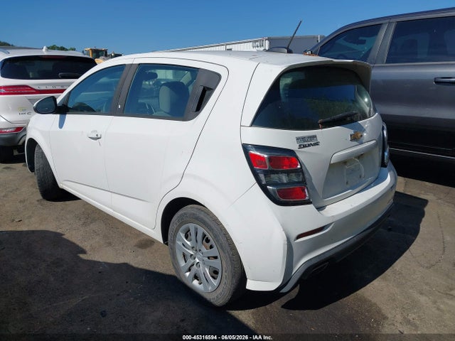 Auction sale of the 2017 Chevrolet Sonic Lt Auto, vin: 1G1JG6SH0H4177361, lot number: 45316594