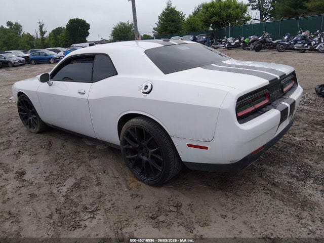 45316596 :رقم المزاد ، 2C3CDZAG6GH200876 vin ، 2016 Dodge Challenger Sxt مزاد بيع