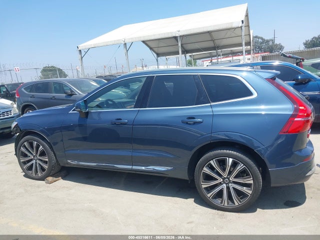 Volvo Xc60 B5 Ultimate Bright Theme 2023 YV4L12DA9P1363908 Image 14