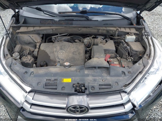 5TDJZRFH7KS924219 Toyota Highlander Xle