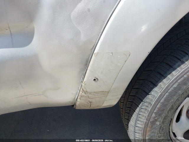 45316651 :رقم المزاد ، 5TETU62N25Z049558 vin ، 2005 Toyota Tacoma Prerunner V6 مزاد بيع