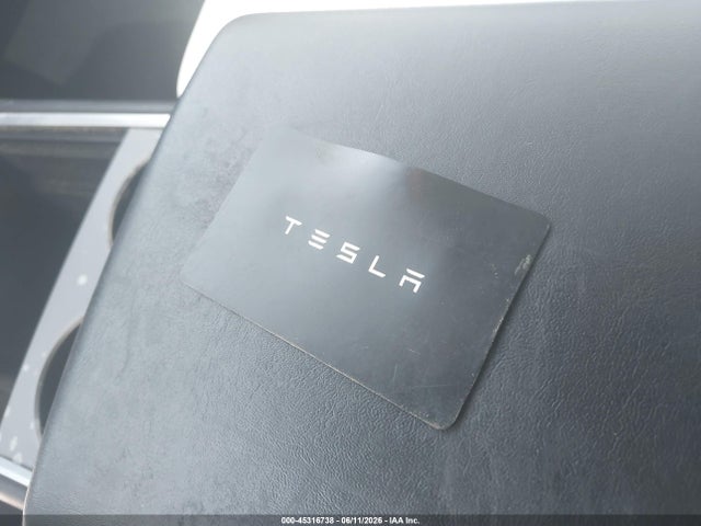 45316738 :رقم المزاد ، 5YJYGAEE9MF144534 vin ، 2021 Tesla Model Y Long Range Dual Motor All-wheel Drive مزاد بيع