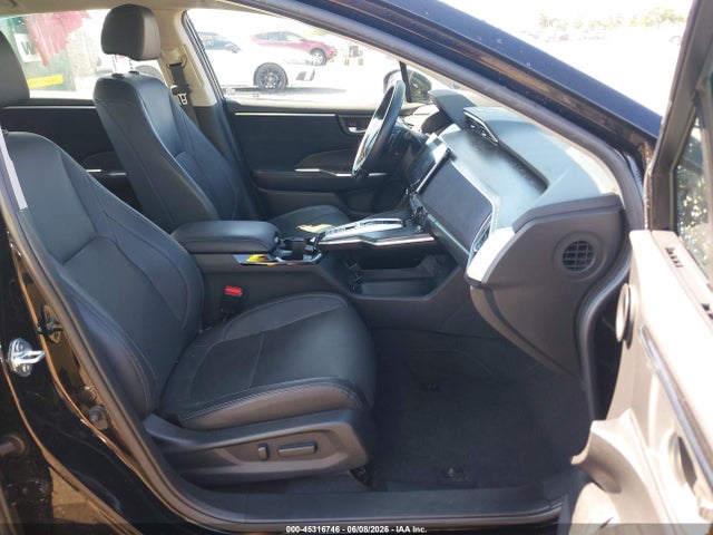 Продажа на аукционе авто 2018 Honda Clarity Plug-in Hybrid Touring, vin: JHMZC5F33JC003938, номер лота: 45316746