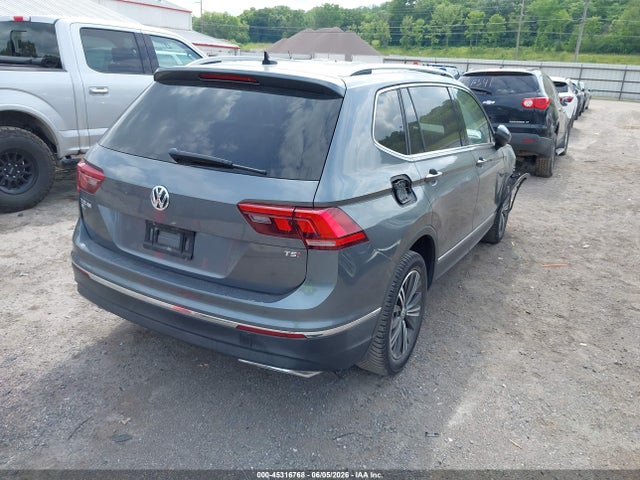 3VV3B7AX4JM119925 Volkswagen Tiguan 2.0t Se/2.0t Sel