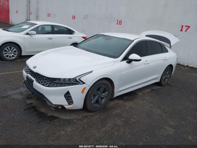 KIA K5 LX 2021 5XXG24J28MG049242 Image 2