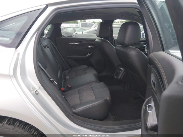 Chevrolet IMPALA 1LT 2018 2G1105S38J9112019 Image 8