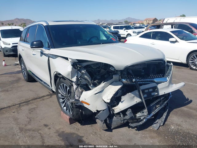 5LM5J7WC9NGL01600 Lincoln Aviator Reserve