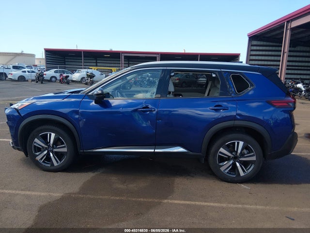 45316830 :رقم المزاد ، JN8BT3CA1NW042014 vin ، 2022 Nissan Rogue Sl Fwd مزاد بيع