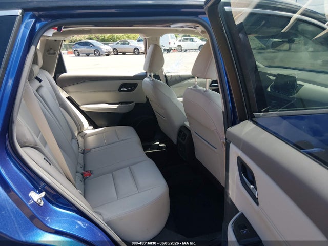 45316830 :رقم المزاد ، JN8BT3CA1NW042014 vin ، 2022 Nissan Rogue Sl Fwd مزاد بيع