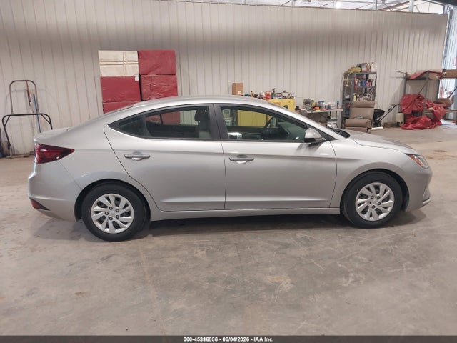 Hyundai ELANTRA SE 2020 5NPD74LF1LH601591 Image 16
