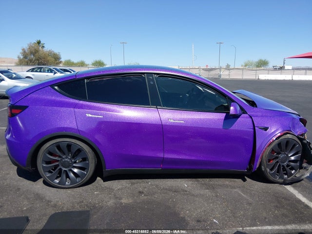 45316882 :رقم المزاد ، 7SAYGDEF4RF158975 vin ، 2024 Tesla Model Y Performance Dual Motor All-wheel Drive مزاد بيع