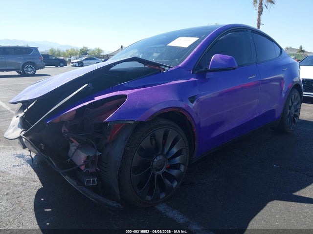 45316882 :رقم المزاد ، 7SAYGDEF4RF158975 vin ، 2024 Tesla Model Y Performance Dual Motor All-wheel Drive مزاد بيع