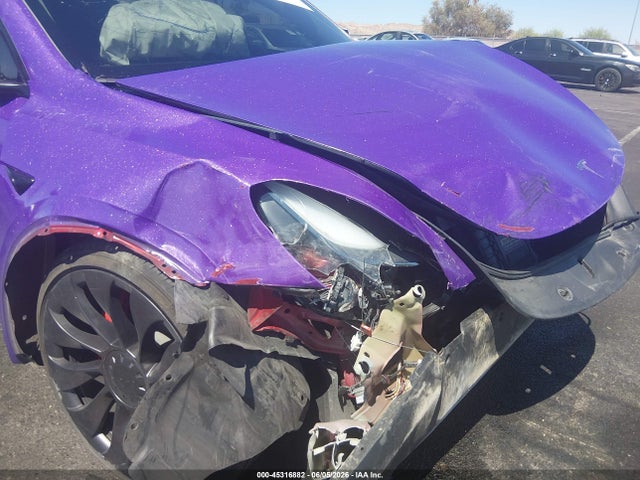 45316882 :رقم المزاد ، 7SAYGDEF4RF158975 vin ، 2024 Tesla Model Y Performance Dual Motor All-wheel Drive مزاد بيع