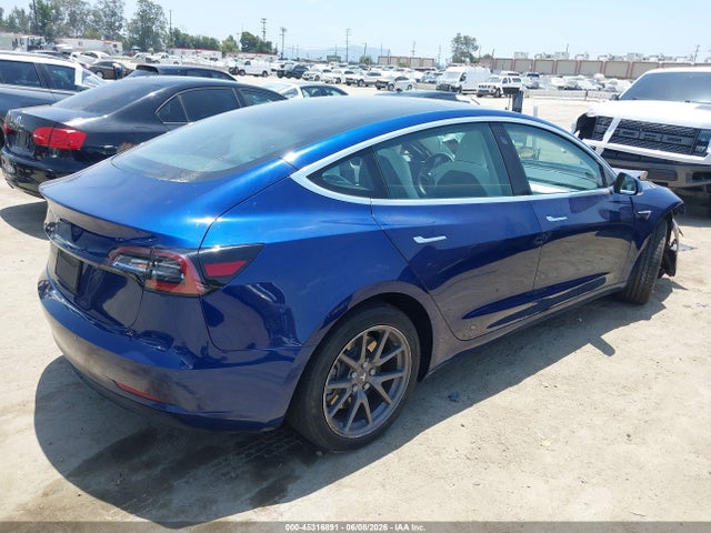 Продажа на аукционе авто 2020 Tesla Model 3, vin: 5YJ3E1EA1LF615149, номер лота: 45316891
