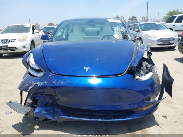 Продажа на аукционе авто 2020 Tesla Model 3, vin: 5YJ3E1EA1LF615149, номер лота: 45316891