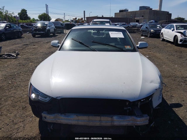 2013 Audi A5 2.0t Premium მანქანა იყიდება აუქციონზე, vin: WAUWFAFR2DA040937, აუქციონის ნომერი: 45316910