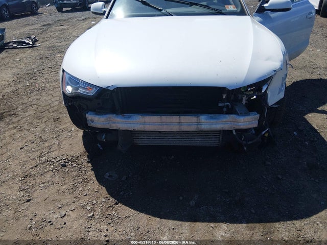 2013 Audi A5 2.0t Premium მანქანა იყიდება აუქციონზე, vin: WAUWFAFR2DA040937, აუქციონის ნომერი: 45316910