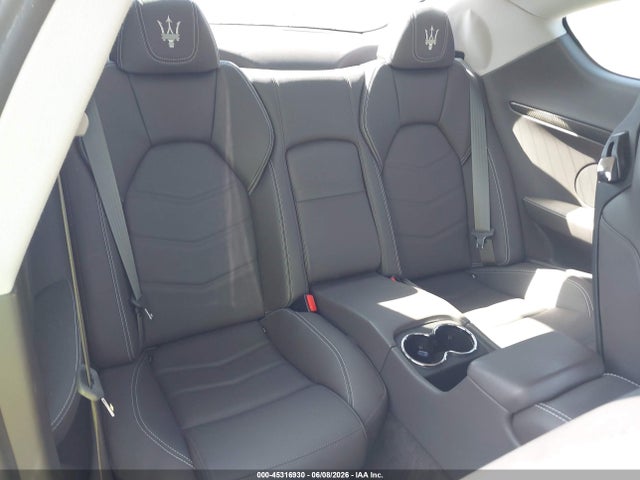 ZAM45VLA4H0186525 Maserati Granturismo Mc/mc Centennial/sport