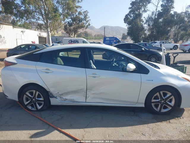 Продажа на аукционе авто 2016 Toyota Prius Four Touring, vin: JTDKARFU5G3519946, номер лота: 45316945