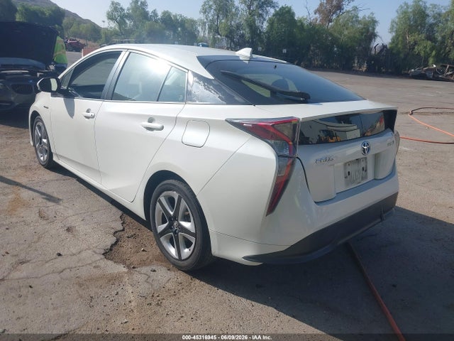 Продажа на аукционе авто 2016 Toyota Prius Four Touring, vin: JTDKARFU5G3519946, номер лота: 45316945