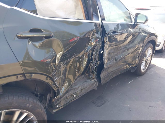 2024 Lexus Nx 350 Luxury მანქანა იყიდება აუქციონზე, vin: 2T2HGCEZXRC055898, აუქციონის ნომერი: 45316947