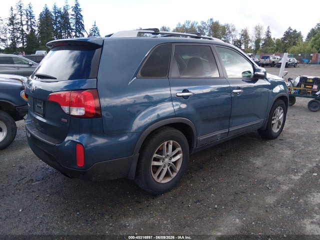 KIA SORENTO LX 2014 5XYKT4A62EG446243 Image 4