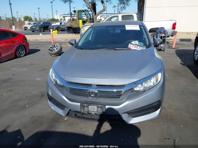 2HGFC2F56JH538068 Honda Civic Lx