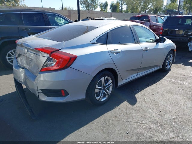 Honda Civic Lx 2018 2HGFC2F56JH538068 Image 4