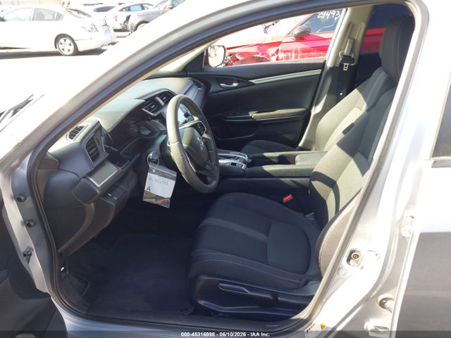 2HGFC2F56JH538068 Honda Civic Lx