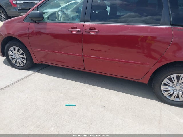 45317023 :رقم المزاد ، 5TDZA23C16S551176 vin ، 2006 Toyota Sienna Le مزاد بيع