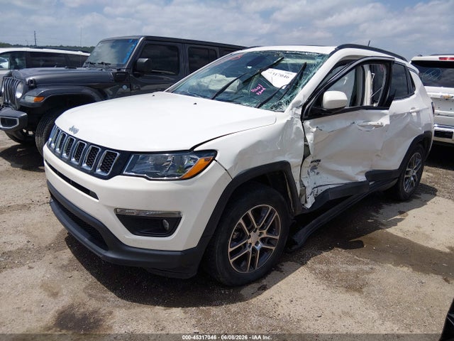 2020 Jeep Compass Sun And Wheel Fwd მანქანა იყიდება აუქციონზე, vin: 3C4NJCBB9LT206007, აუქციონის ნომერი: 45317046