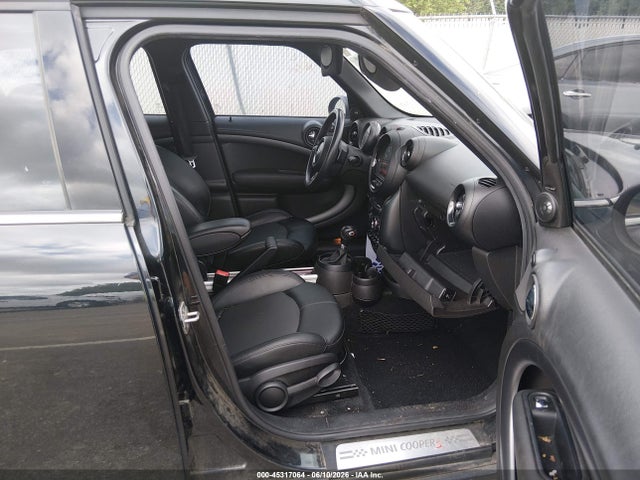 Продажа на аукционе авто 2016 Mini Countryman Cooper S, vin: WMWZC3C57GWT08200, номер лота: 45317064