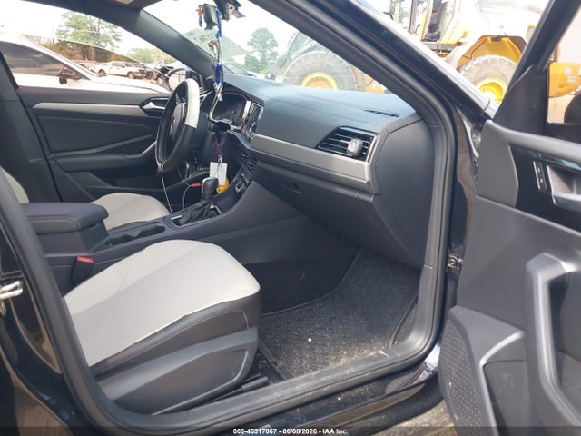 45317067 :رقم المزاد ، 3VWC57BUXMM089275 vin ، 2021 Volkswagen Jetta مزاد بيع