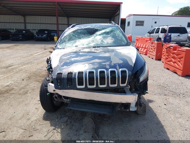 1C4PJMAB8GW192990 Jeep Cherokee Sport