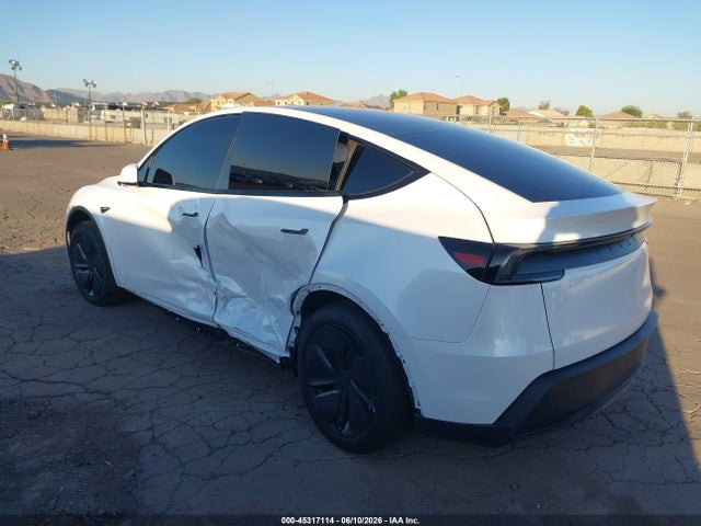 Tesla Model Y 2026 7SAYGDED2TA475611 Image 3