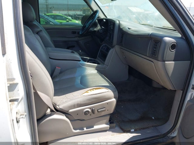 Aukcja sprzedaży 2005 Chevrolet Suburban 1500 Lt, vin: 3GNEC16Z95G154046, numer aukcji: 45317153