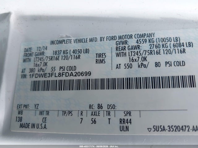 Ford E-350 Cutaway 2015 1FDWE3FL8FDA20699 Image 8