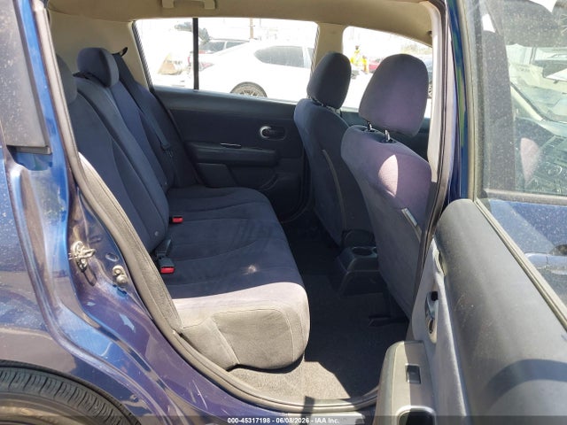 45317198 :رقم المزاد ، 3N1BC13E68L358783 vin ، 2008 Nissan Versa 1.8s مزاد بيع