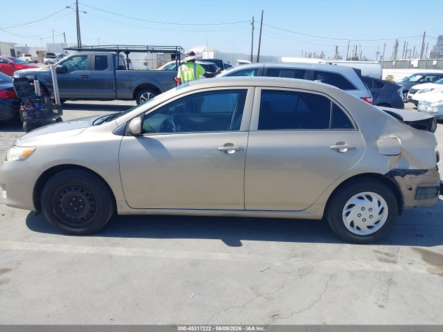 45317222 :رقم المزاد ، 1NXBU40EX9Z101757 vin ، 2009 Toyota Corolla Le مزاد بيع