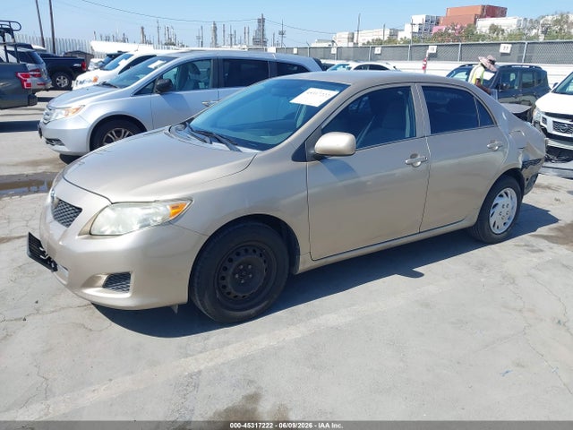 45317222 :رقم المزاد ، 1NXBU40EX9Z101757 vin ، 2009 Toyota Corolla Le مزاد بيع